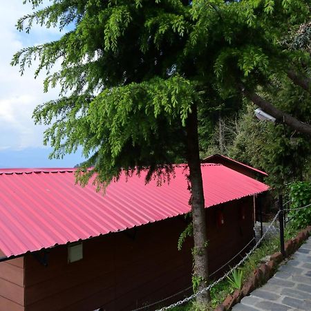 Aamod Resorts Dalhousie ! Luxury Cottage Resort Екстериор снимка