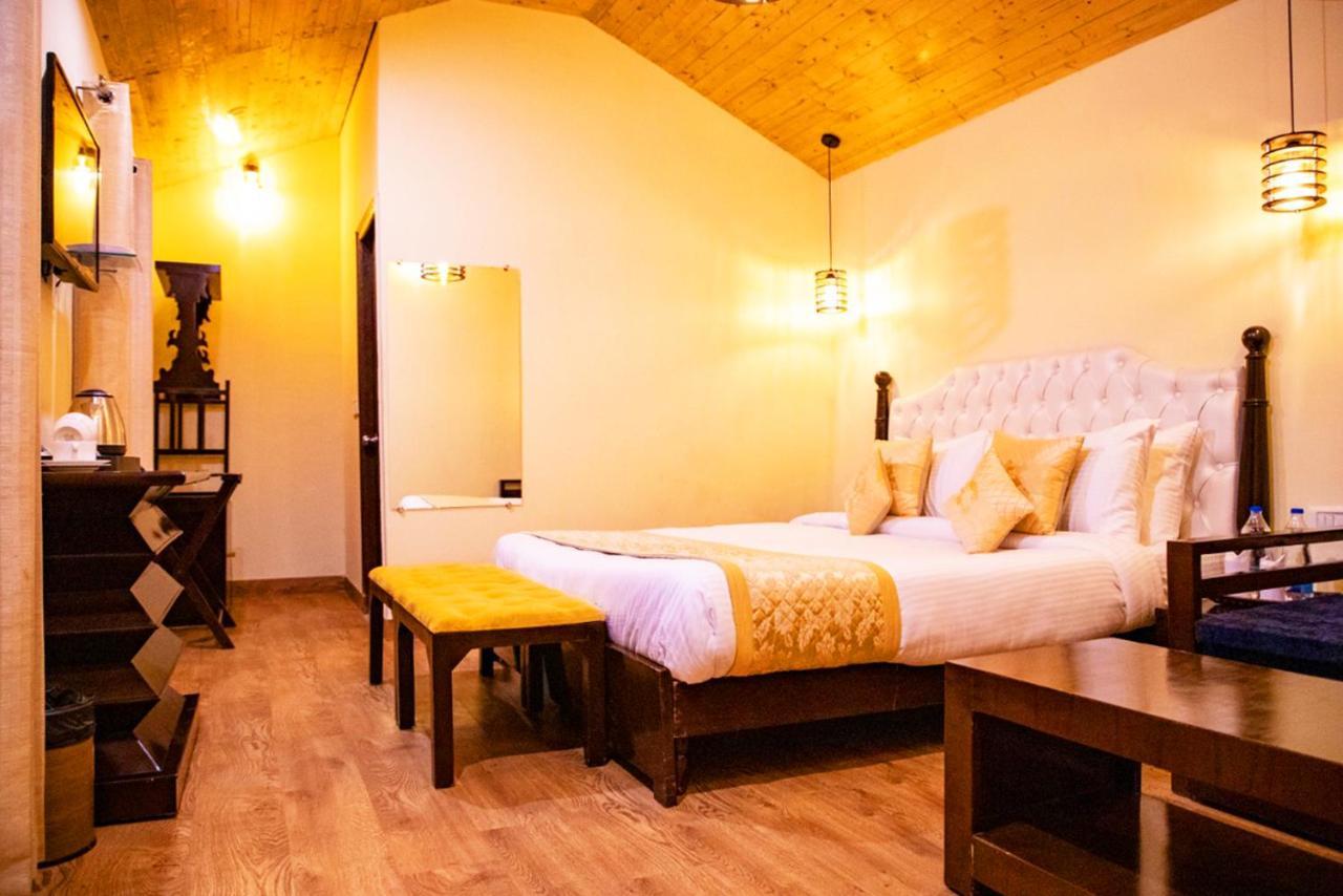 Aamod Resorts Dalhousie ! Luxury Cottage Resort Екстериор снимка